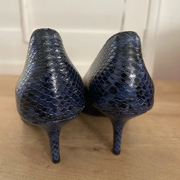 Anine Bing Devon Pumps Blue Snakeskin Leather Women's Size 36 - Picture 4 of 8